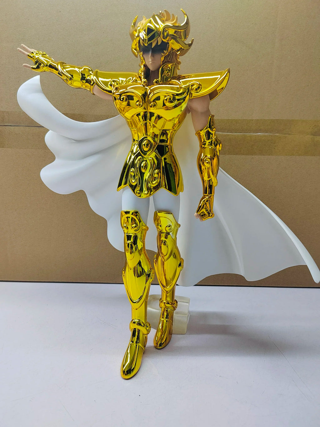 Scale Mysterious Warrior Gold Saint Pisces Aphrodite Leo Aiolia Comic Original Color Virgo Saga OCE Electroplated Statue 1/6