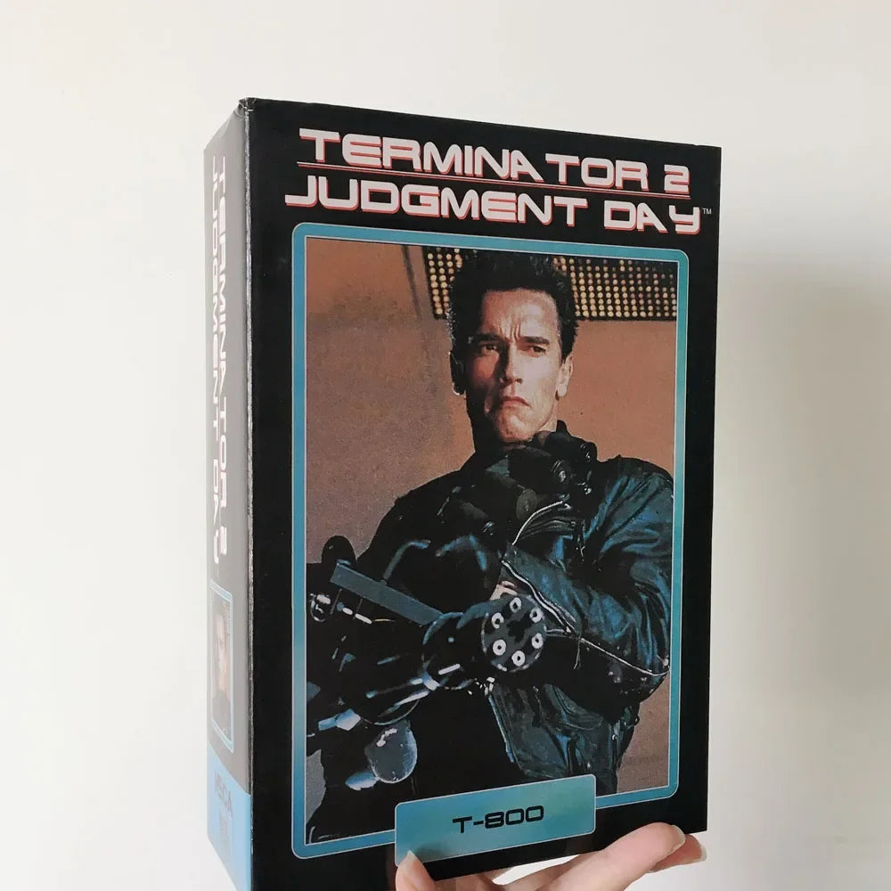 NECA Sarah Terminator Figure 2 Judgment Day T-800 Arnold Schwarzenegger Dark Fate Sarah Connor Action Figure Model Toy Gifts