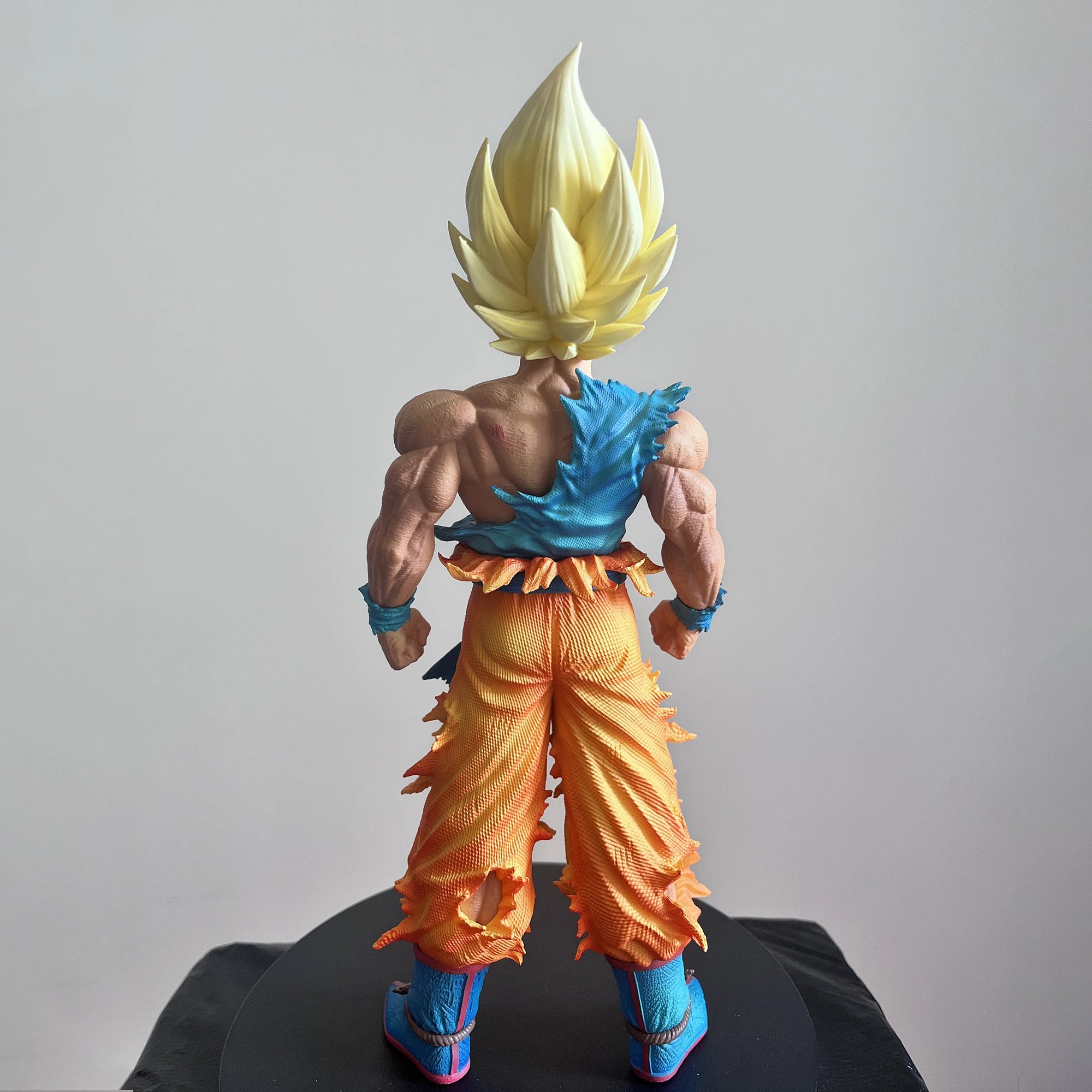 28cm Dragon Ball Anime  Son Goku Character Goku Super Saiyan 1 Action Figure PVC Model Statue Desktop Decoration Collection Toy