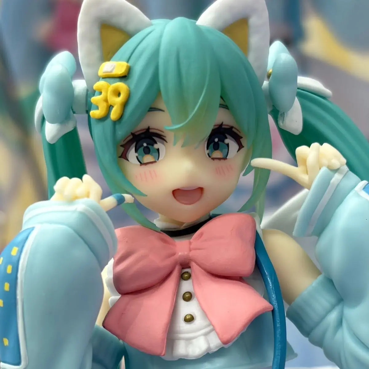 Genuine Vocaloid Hatsune Miku Cute Action Figure Model Garage Kit Anime Peripheral Desktop Ornament Birthday Gift