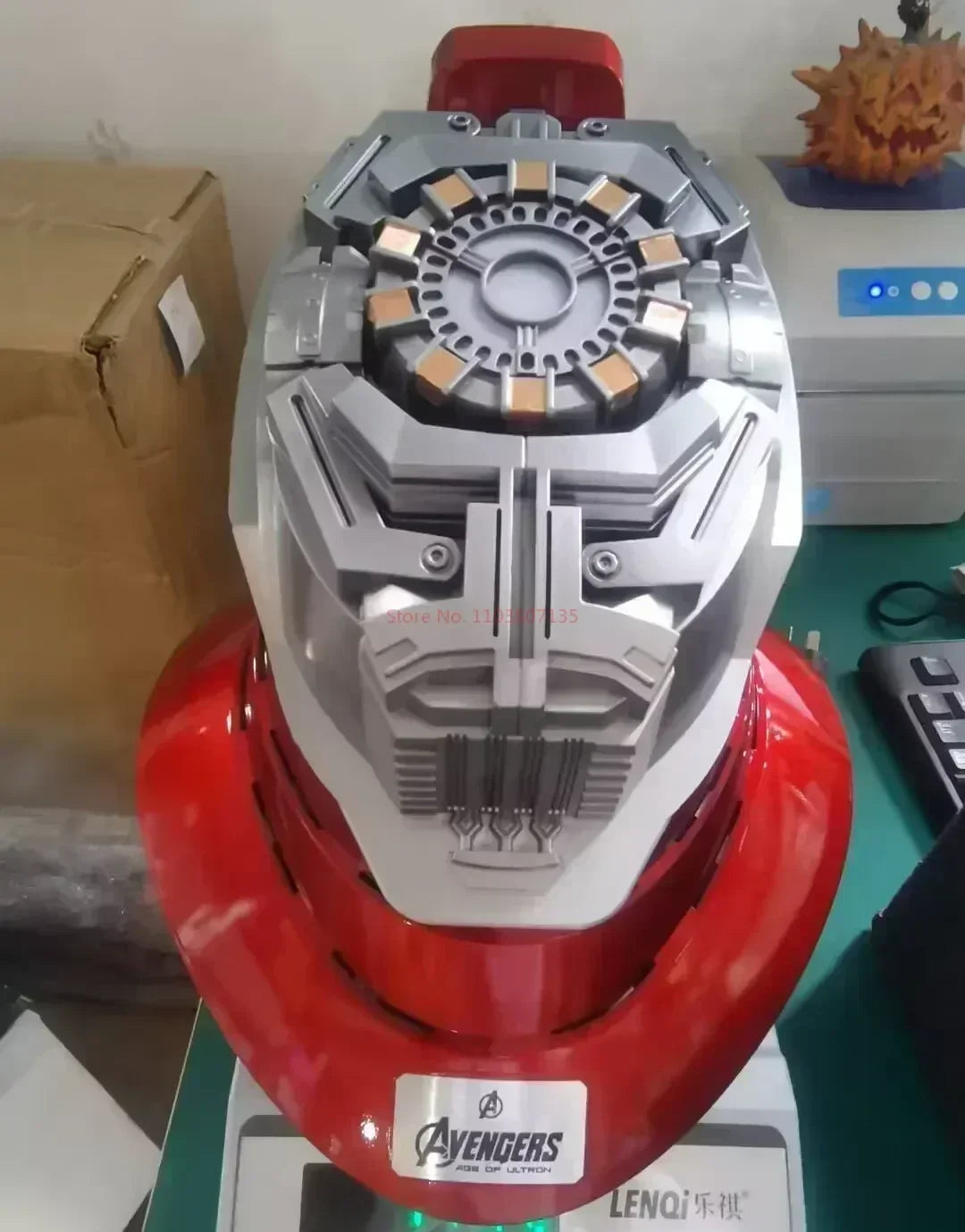 Marvel 1/1 Iron Man Autoking Mk5 Mecha Arm Helmet Remote Voice Control Ironman Automatic Helmet With Led Light Figure Boys Gift