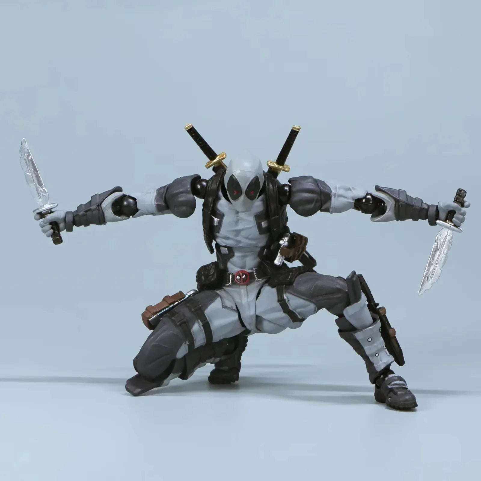 AMAZING YAMAGUCHI Deadpool & Wolverine 2.0 Grey Action Figure Mutants Joint Movable KAIYODO Wade Model Movie Toys for Kids Gift