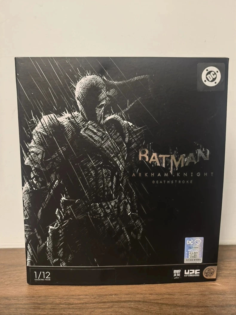 Original In-Stock Yuanye Culture Liangpin Manufacturing Batman Arkham Knight Deathstroke Action Figure Model Desktop Toys Gifts