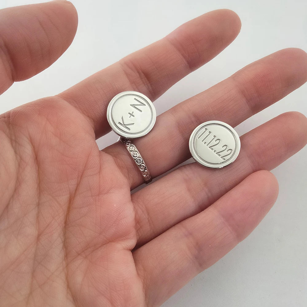 Gravur 925er Massivsilber Personalisierte Manschettenknöpfe für Männer Individuelle Manschettenknöpfe mit 2 Initialen Name Logo Jubiläumsgeschenke