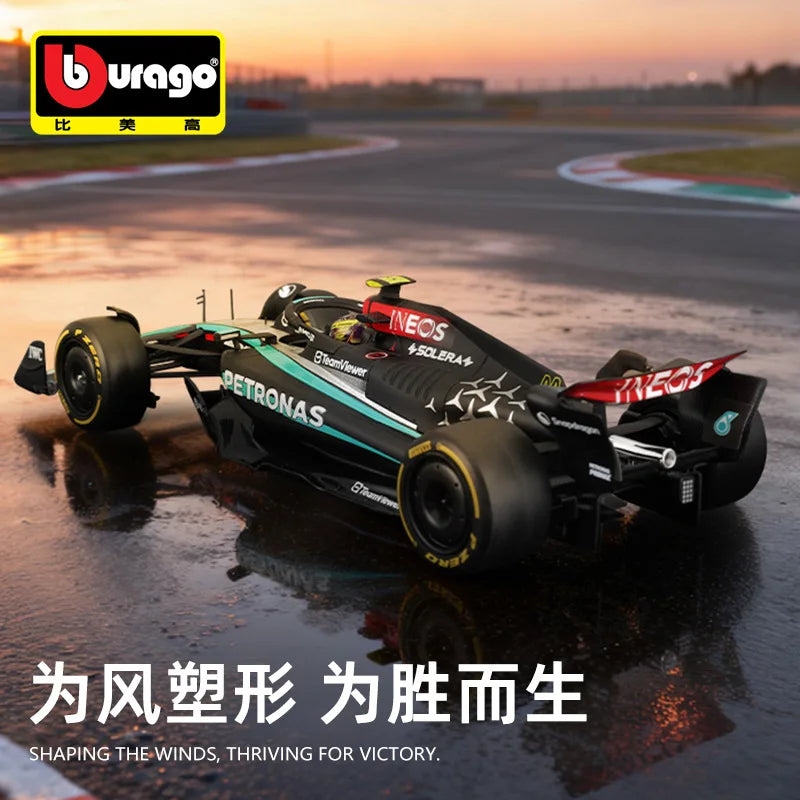Bburago Alloy Car Model For Collector 1:24 Mercedes-Benz F1 Formula Cars W15 Simulation Alloy Car Model Male