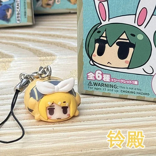 1pcs Boxed Anime Hatsune Miku Kaito Rin Len Kawaii Bee Q Version Figure PVC Model Toys Key Ring Pendant Gifts