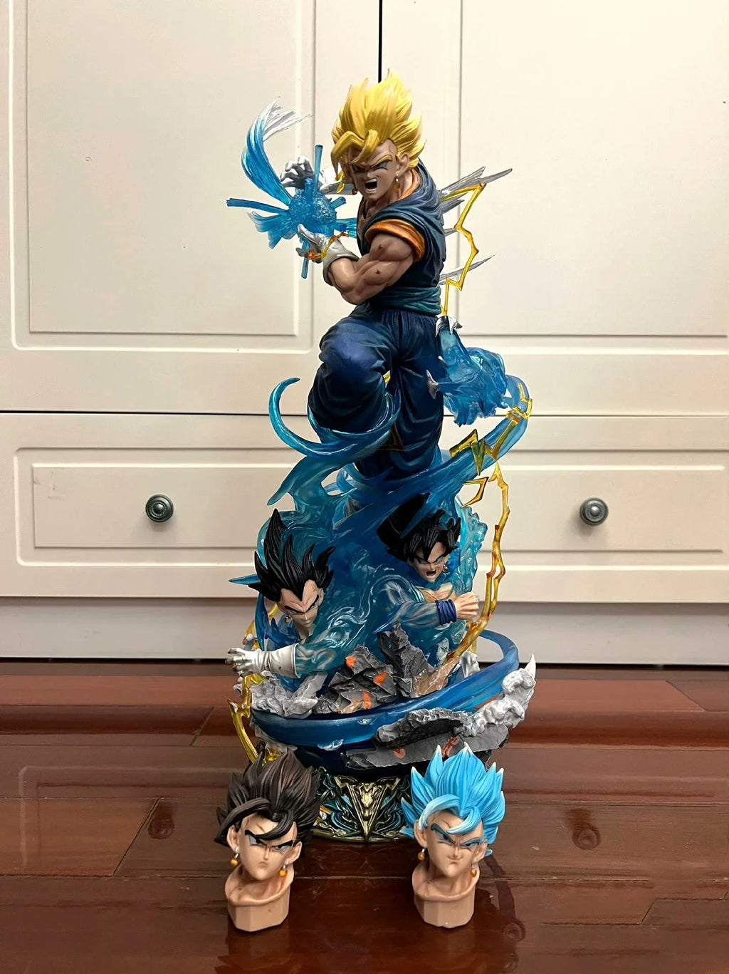 45cm Dragon Ball Super Vegito GK Statue Super Saiyan Figure with 3 Changeable Head Sculpts Anime Desktop Model Collectible Gift