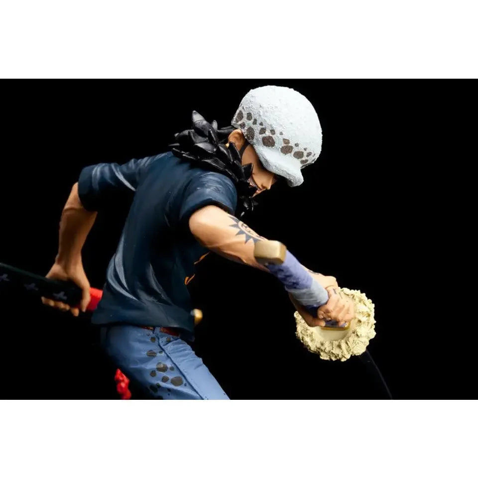 ONE PIECE Banpresto  COLOSSRUM Trafalgar D. Water Law Bandai Anime Figure Toy Gift Original Product