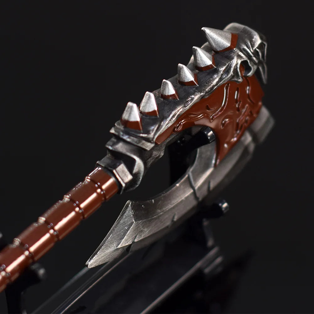 World of Warcraft Оръжие Gorehowl Axe Garrosh Hellscream Игра Периферна 19 см Метално оръжие Модел Самурайски меч Занаяти Подаръчни играчки