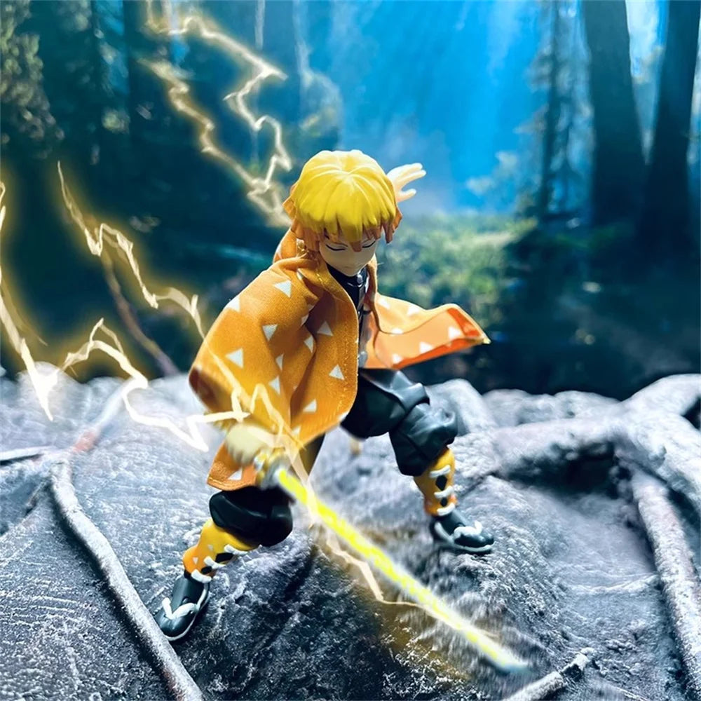1/12 Мащаб Demon Slayer Мъжки герой Агацума Зеницу, платнено жълто дълго палто, подходящо за 6-инчова FIGMA екшън фигурка, тяло