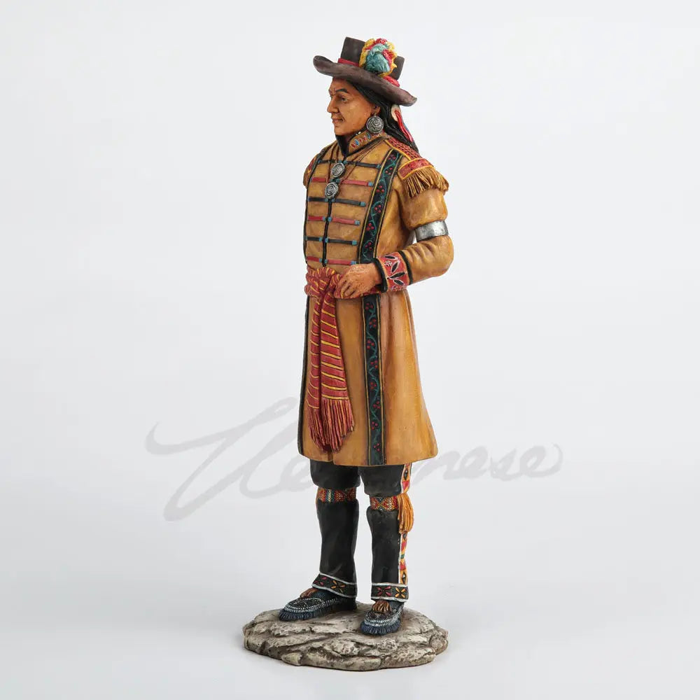 Native American Indian Tribal Leader Statue Hand Painted Resin Figurine Ethnic Chief Sculpture Home Office Decor Collection Gift