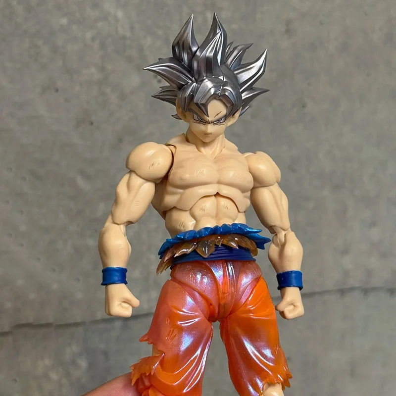 In Stock BANDAI S.H.Figuarts Series Son Goku Ultra Instinct Articulated Action Figure PVC Material Transcendent Limit Break Form