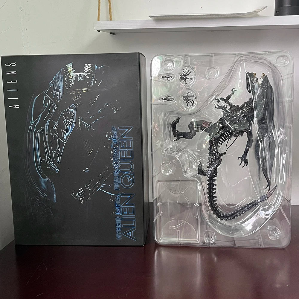 Научнофантастична фигурка на извънземна кралица Revoltech 016 Воин 018 Извънземна кралица Екшън фигурка Извънземно срещу Хищник Аниме Модел Играчки Кукла за рожден ден