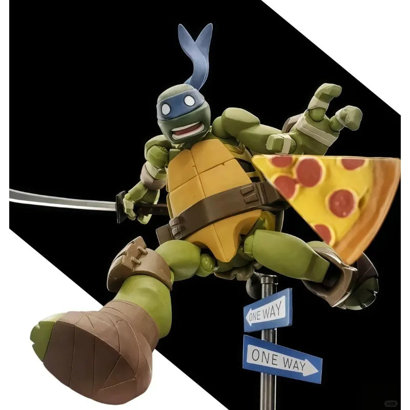 Spot KAIYODO Original First Edition Teenage Mutant Ninja Turtles TMNT Raphael Animated Edition Model Handmade Toy Gift Collect