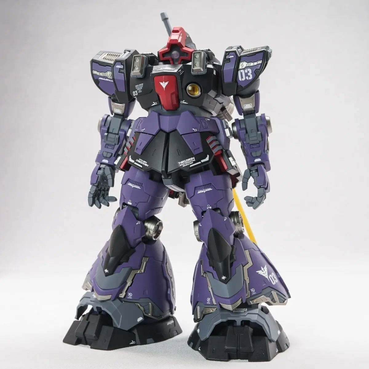 Qianhui Model DOM Assembly Model Kit Heavenly Demon 1/100 Great Demon Action Figure Plastic Models Statue Toy Christmas Gift