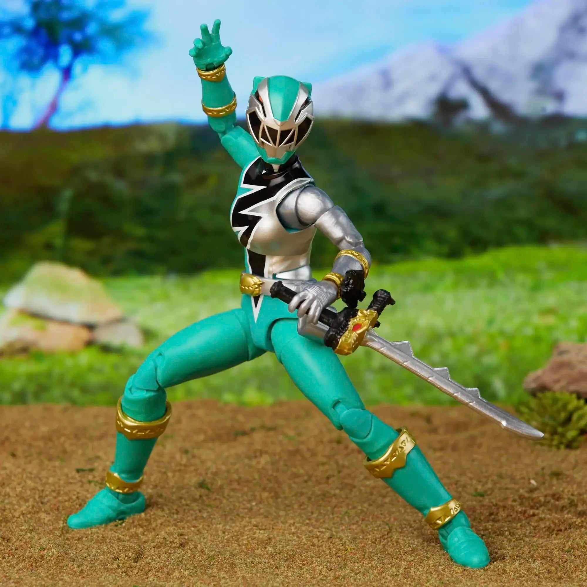 Hasbro Power Rangers Lightning Collection Dino Fury Green Ranger 6-inch Scale Action Figure, Toys and Action Figures Gift F4517