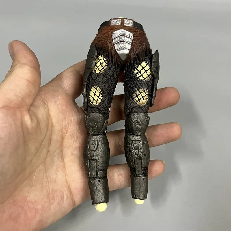 NECA фигурка на куче извънземно 7 инча, модел на тяло, играчка за сглобяване „Направи си сам“, колекционерски артикул от Китай, подходяща за деца над 4 години.