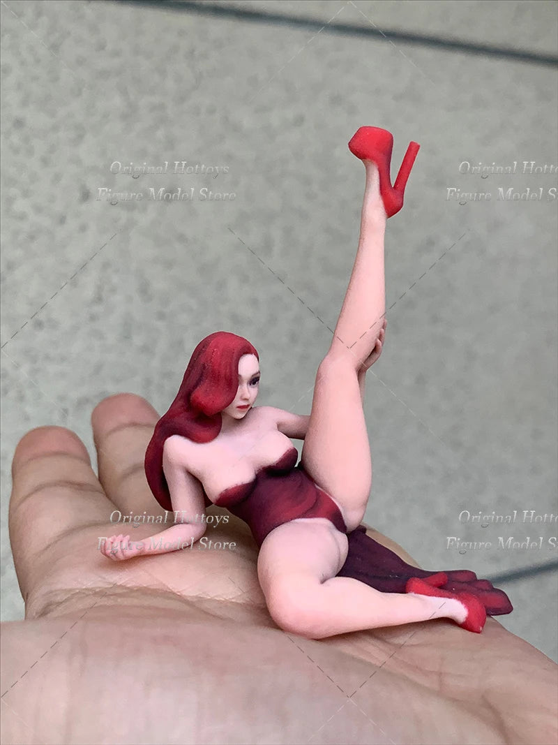 In Stock 1/16 Scale Women Soldier Cute Bunny Lady Mini Art Sculpture Full Set About 7.6cm Action Figure Model Doll Collection