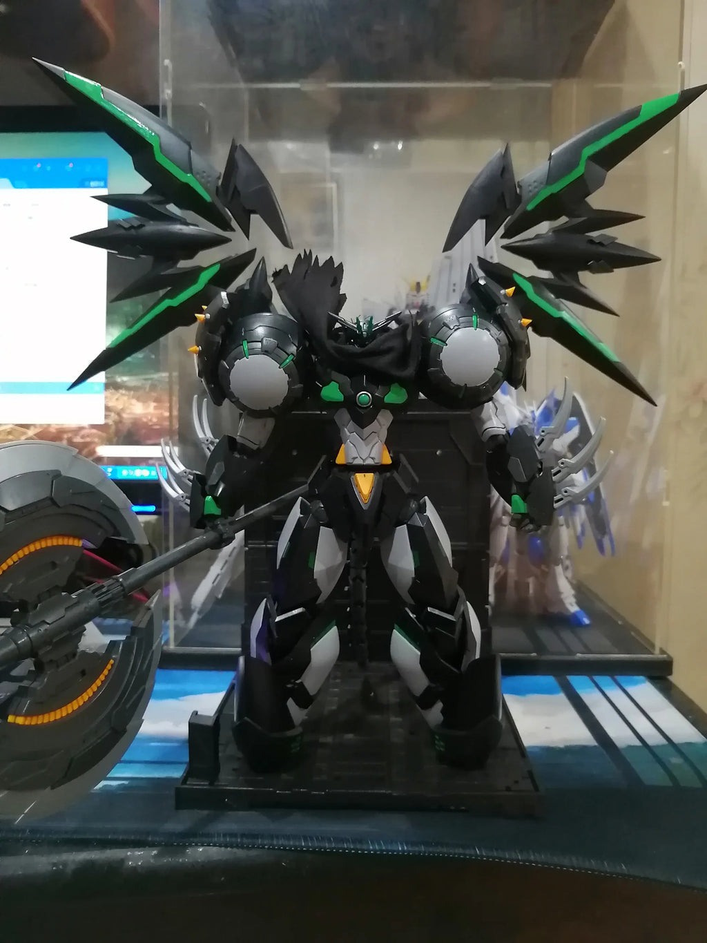 NEW In Stock MJH Sentinel Getter Black Model MG 1/100 Getter Emperor Action Figure Robot Toys With Box Kit Cape Tail