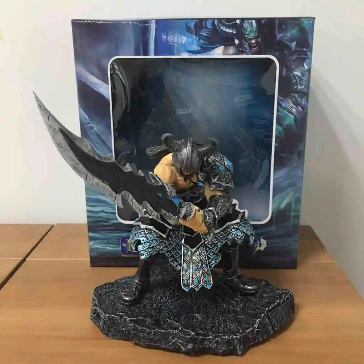 Original Apex League Of Legends Akali Komplette Figur Auf Lager Anime Action Sammlung Modell Spielzeug Zu Freunde Geschenke Sammeln