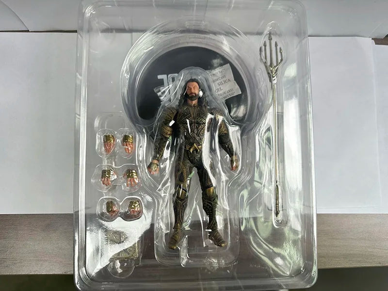 Mezco One 12 X-Mem Wolverine Batman Figures Green Arrow Punisher Frankenstein The Joker Action Figure Super Heroes Series Toys