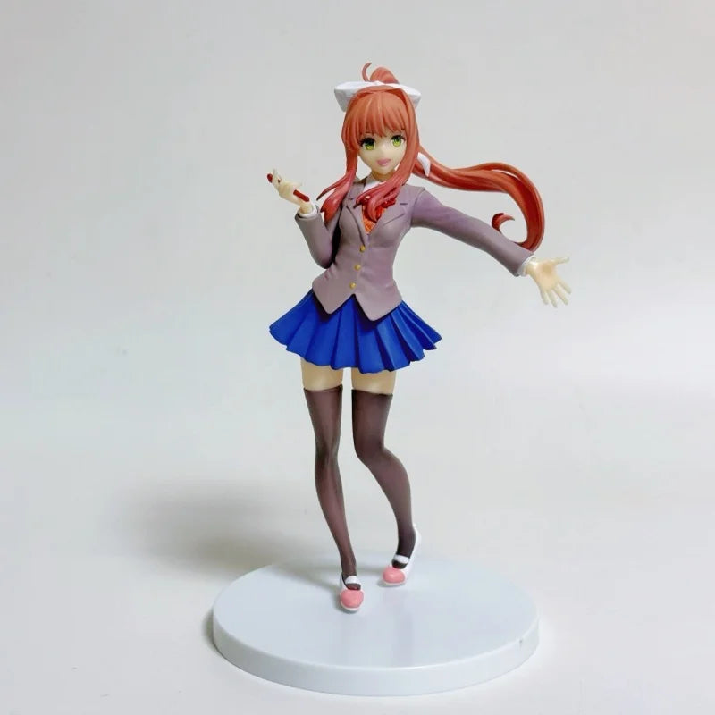 Neue Anime Doki Literature Student Uniform Club Actionfigur Modell Niedliches hübsches Mädchen Spielzeug Monika Sayori Sammlerstück Weihnachtsgeschenke