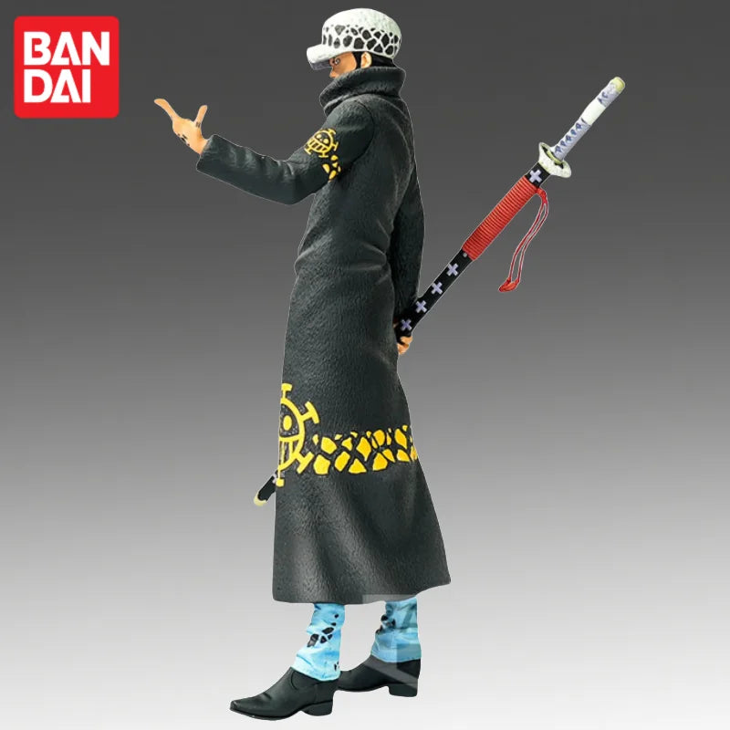 In Stock Bandai Original Banpresto One Piece Trafalgar D Water Law Action Figure Model Doll Brand New Boxed Toys Model Garage