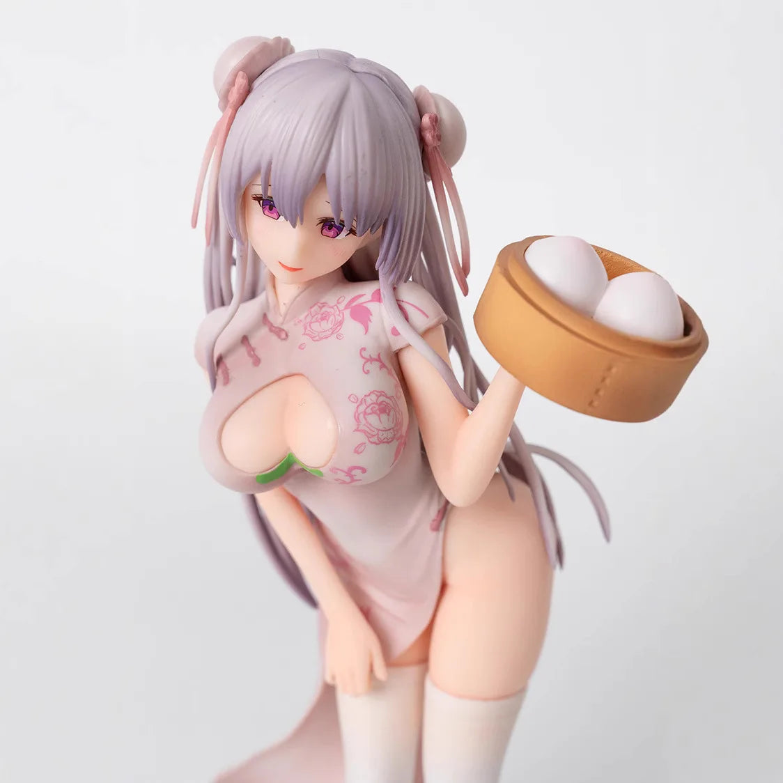 UC Miko's Original Character "Momo Man Jiang" Peach Bun Girl Qipao Standing Figure - PVC Collectible Model Boxed