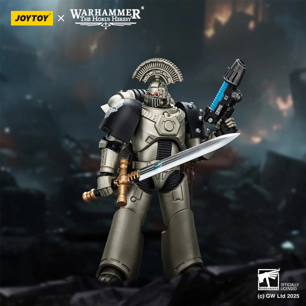 JOYTOY Warhammer 40K 1/18 Action Figure Iron Warriors MKVI Tactical Sergeant Anime figures Toys Model