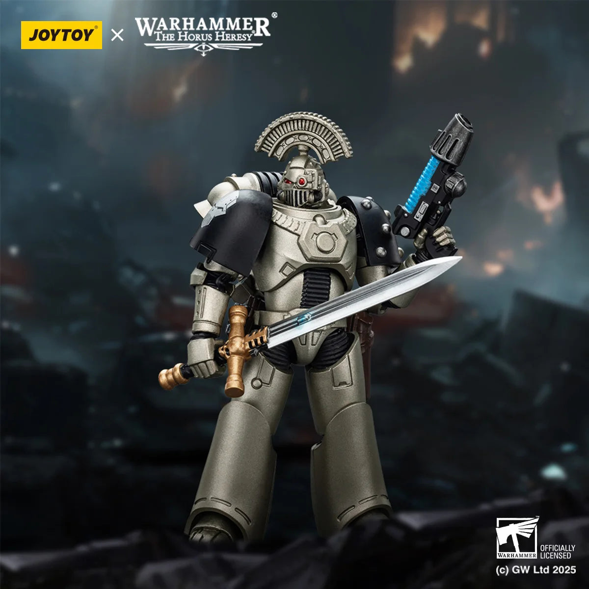JOYTOY Warhammer 40K 1/18 Action Figure Iron Warriors MKVI Tactical Sergeant Anime figures Toys Model