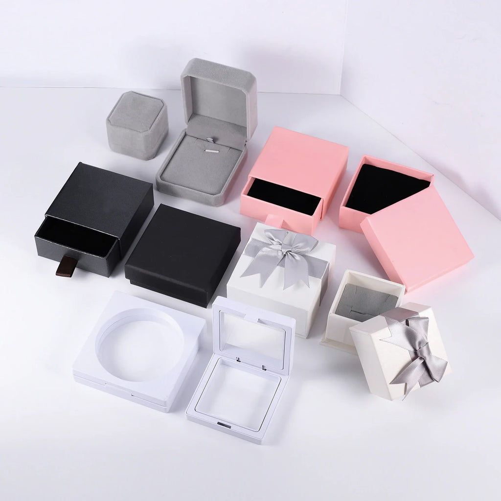 Custom Texture Iced Out Bracelet Stainless Steel Closed Bracelet Personalized Sparkling Zircon Elegant Jewelry Gift for Women