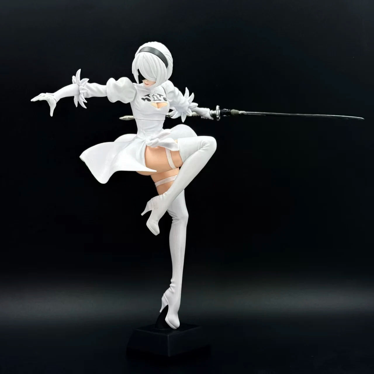24CM NieR Automata YoRHa No. 2 Type B figma 2B Lifeform Kaine Nier PVC Action figure doll model Collectible statue figura gift