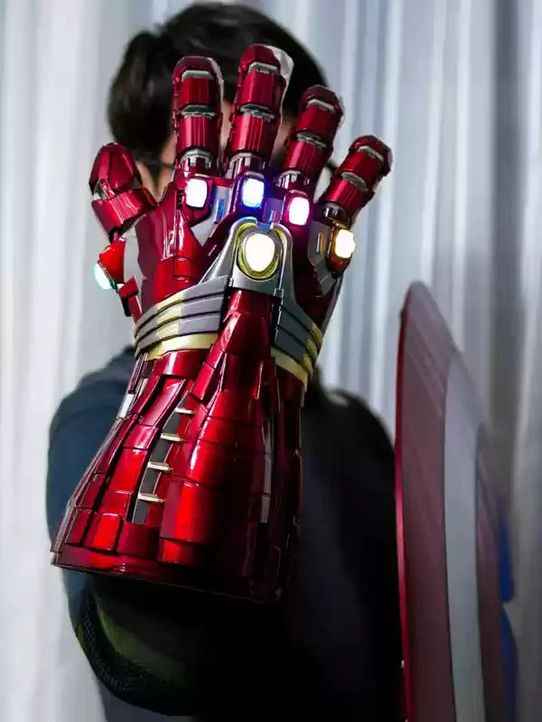 Avengers 4 Full Metal Wearable Nano Infinity Gauntlet Hulk Edition Collectible Toy Figure Snap Finish Action Hand Figure for