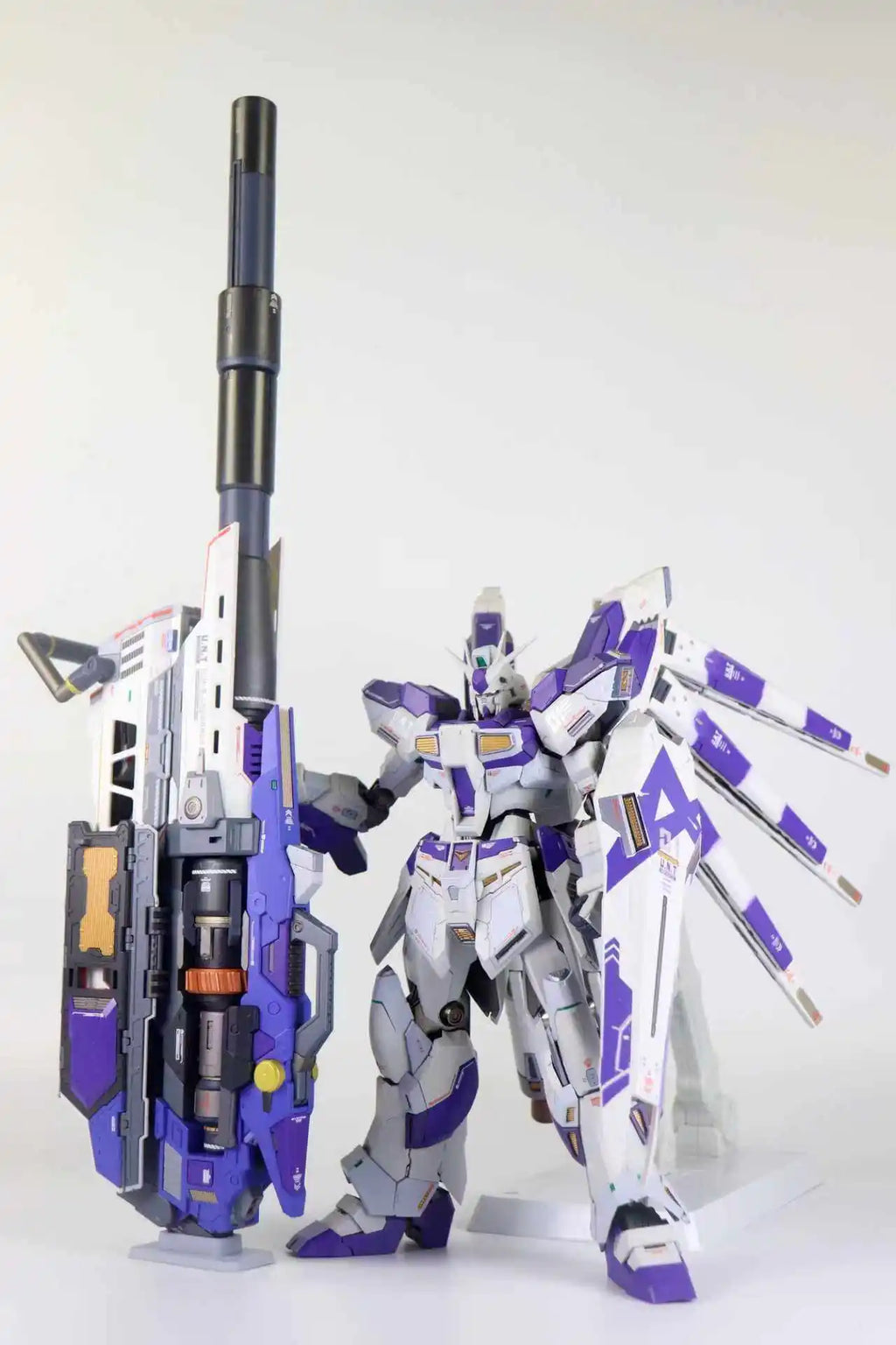Daban Model 8833 Hi-V RX-93-ν2 Assembly Kit MB 1/100 Action Figures With Mega Particle Cannon METAL BUILD Collection Toy Gift