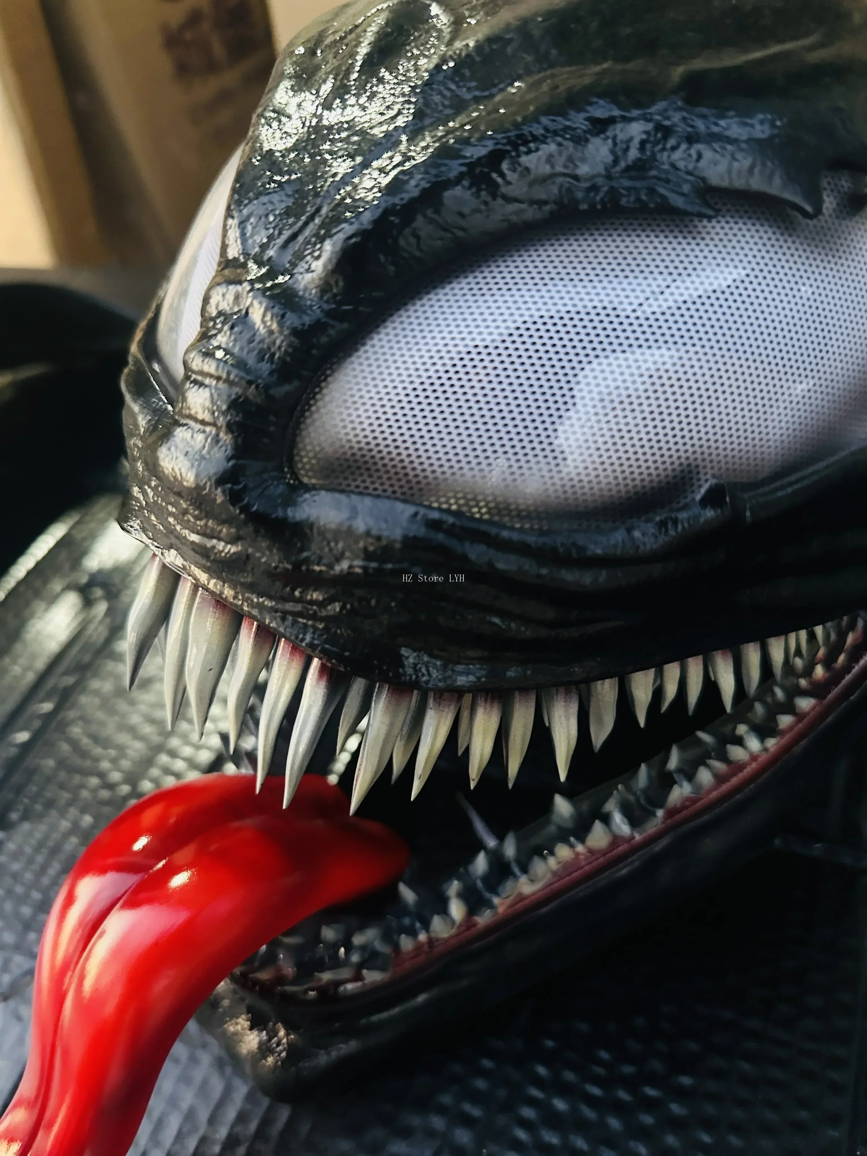 Venom 3: The Last Dance Venom 3 Mask with Tongue 1:1 Wearable Customized Venom Helmet Halloween Cosplay Venom Mask masque