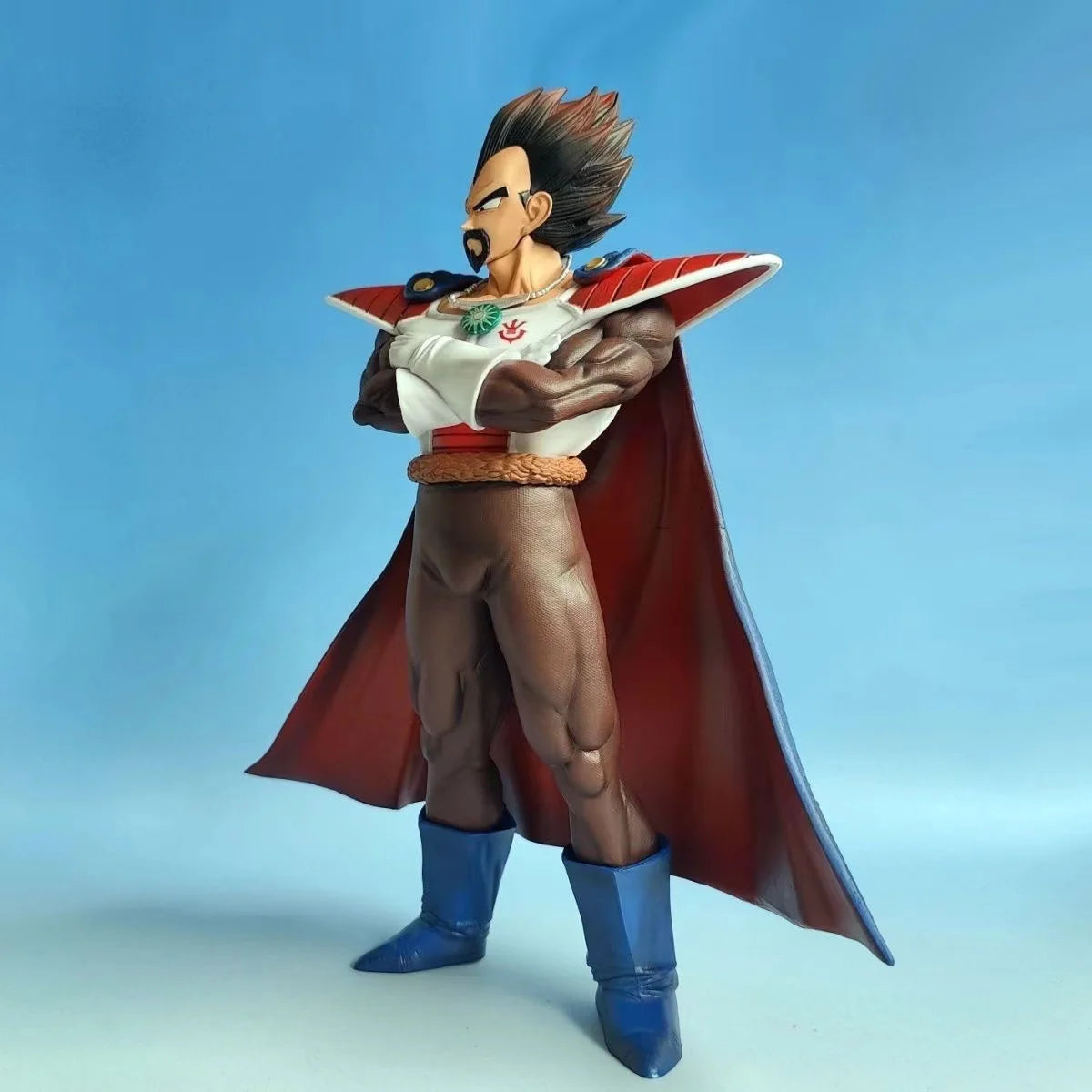 Auf Lager Dragon Ball King Vegeta Figur Actionfiguren 29,5 cm PVC-Statue Sammlung Modell Spielzeug Geschenke
