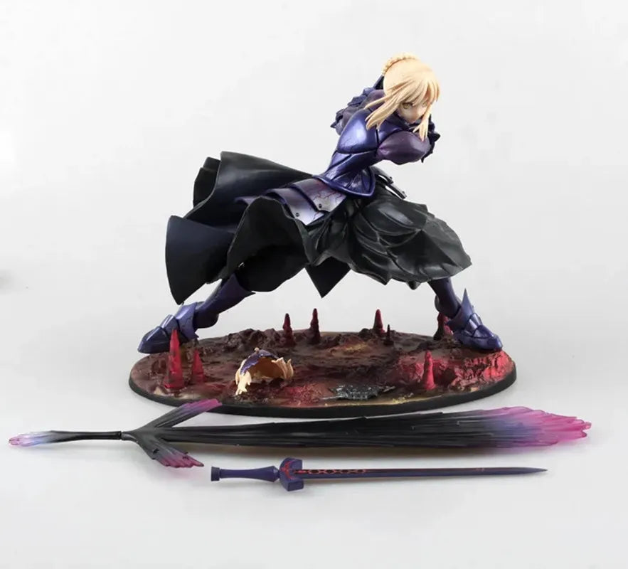 Fate/Stay Night Altria Pendragon Black Saber Hammer Anime-Actionfigur, 18 cm, voll bewegliches Spielzeugmodell für Sammler und als Geschenk