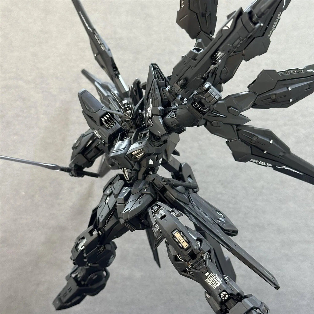 New Changlong 7701 Mgex Zgmf-X20a 1/100 Strike Freedom Black Assembly Model Kits Plastic Skeleton Kits Action Figure Gifts Toys
