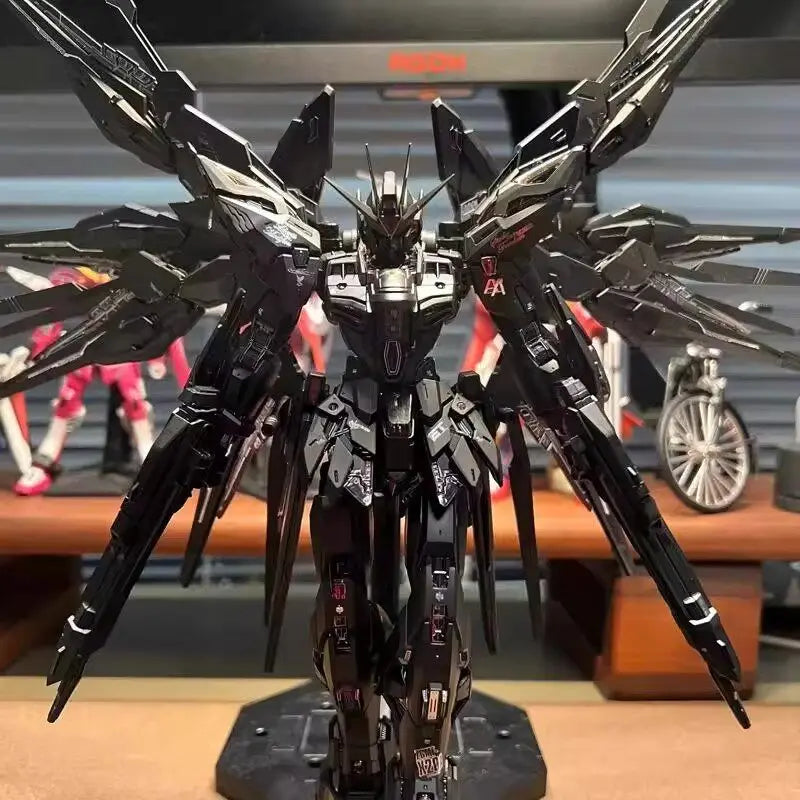 New Changlong 7701 Mgex  1/100 Zgmf-X20a Strike Freedom Black Assembly Model Kits Plastic Skeleton Kits Action Figure Gifts Toys