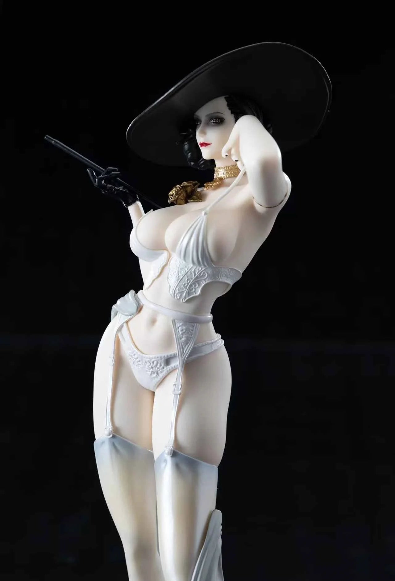 Fig Gems 30cm Alcina Dimitrescu Figure Village Beautiful Anime Girl Desktop Ornament Holiday Gift For Anime Fans