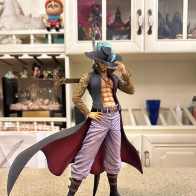 28cm One Piece Anime Figure Toy Dracule Mihawk Gk Action Figure Model Collection Hot Blooded Comic Boy Birthday Gift