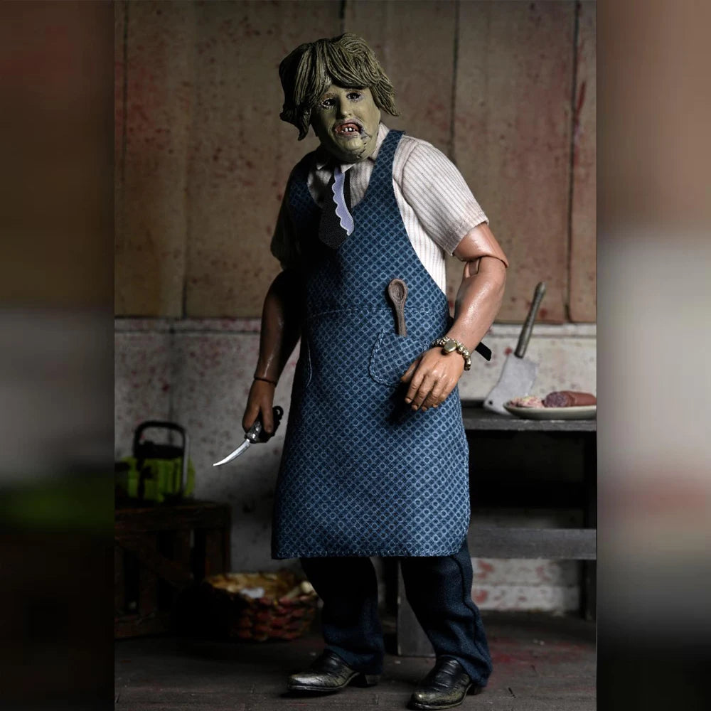 NECA Texas Chainsaw Massacre - Leatherface with Old Lady Mask 8" Clothed Action Figure Model Doll Garage Kit