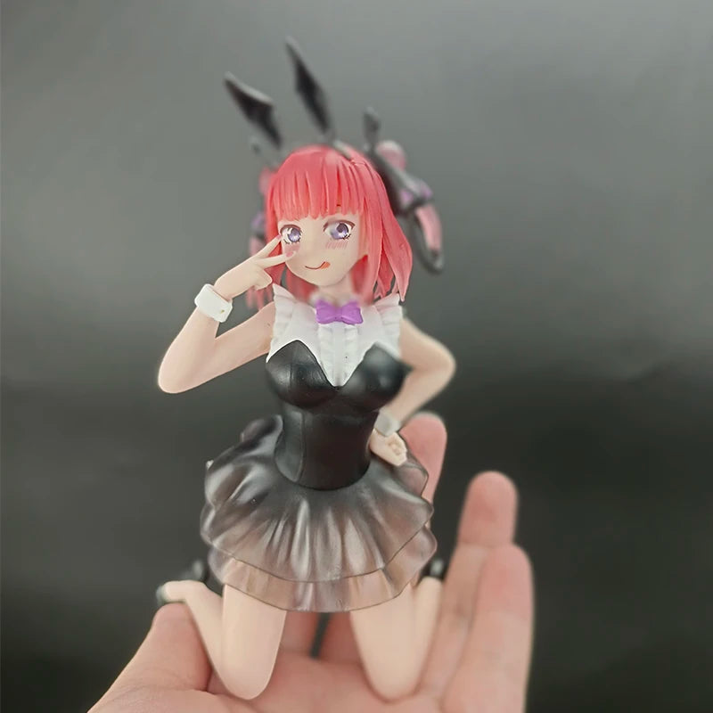 10 cm Yotsuba Anime Niedliche Nakano Nino Figur Die Quintessenz Quintuplets Figur Katze Nakano Miku Figur PVC Sammlung Spielzeug