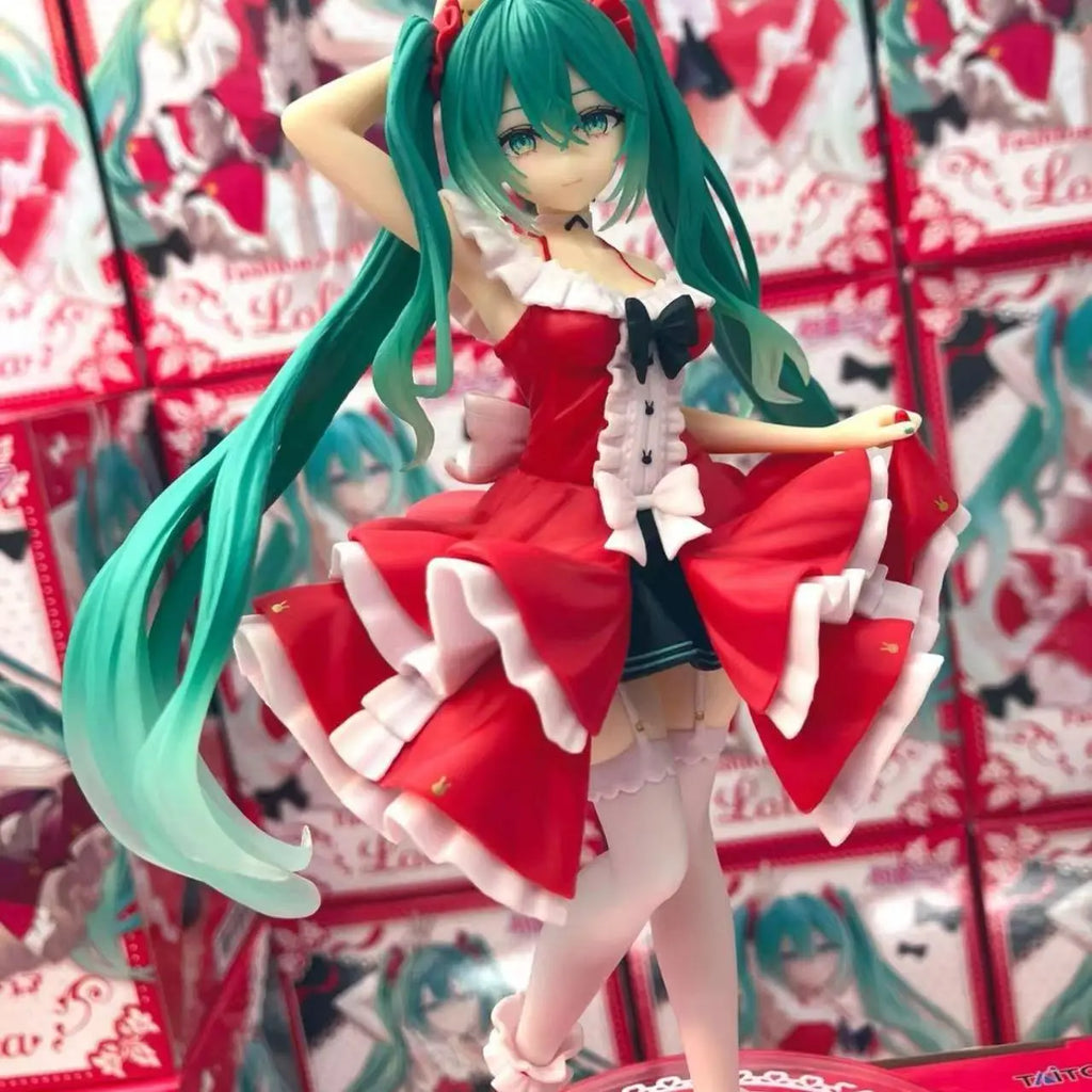 Hatsune Miku Lolita Figure Fashion Anime Miku Collection Action Figurine Kawaii Cute Model Desktop Ornaments Toy
