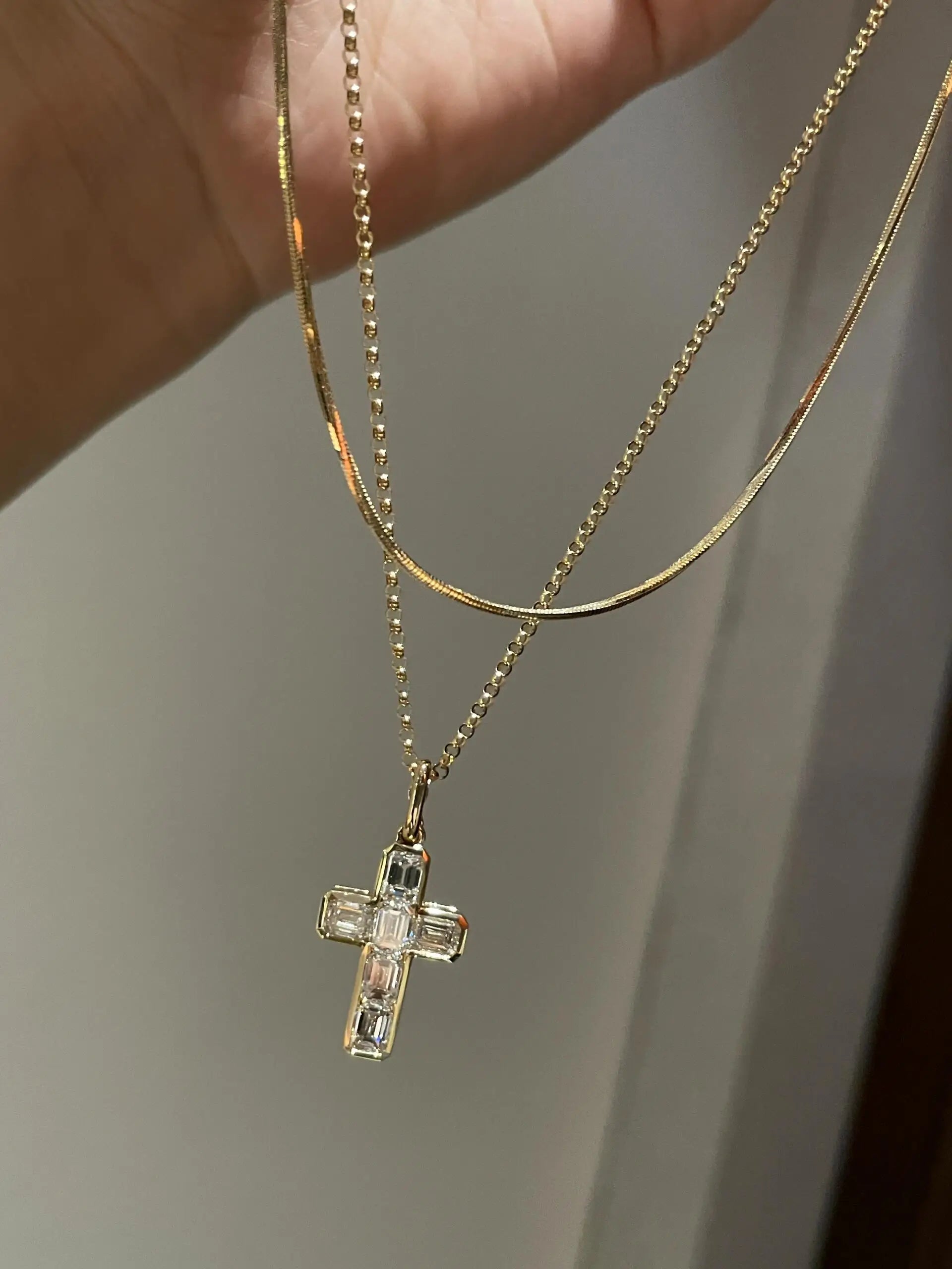18K Solid Real Gold Lab Grow Diamond Necklace 6 stone emerald 2CT Round Cross Pendant IGI Diamond CVD/HPHT Custom 14K gold