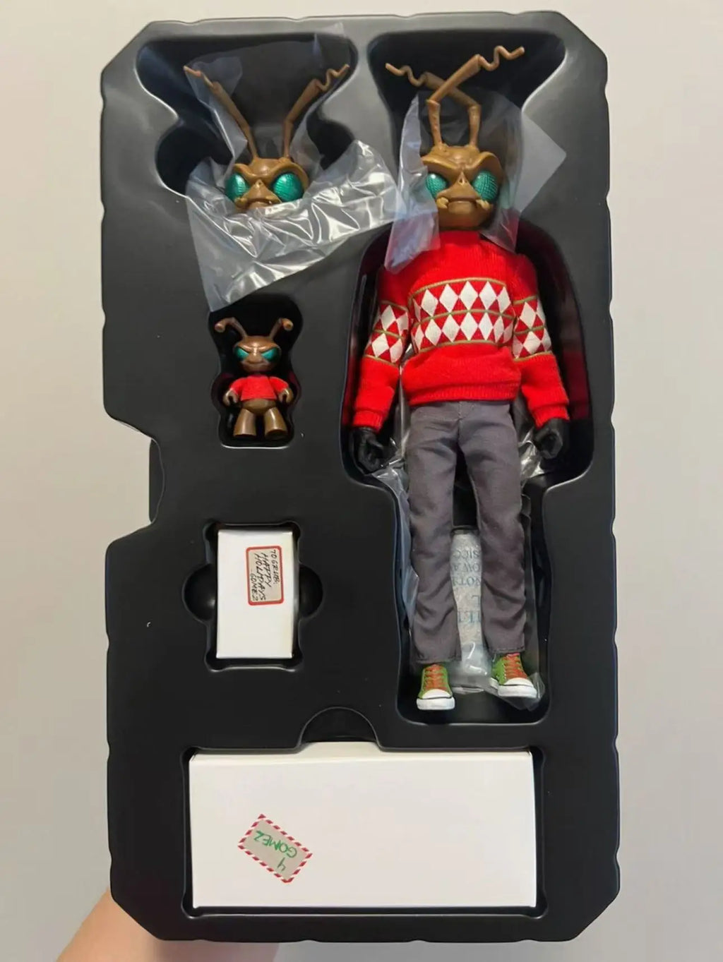 Mezco Christmas Ant-Man Gomez Gold Label Limited Deluxe Edition Commoner Action Figure 6 Inches 1/12