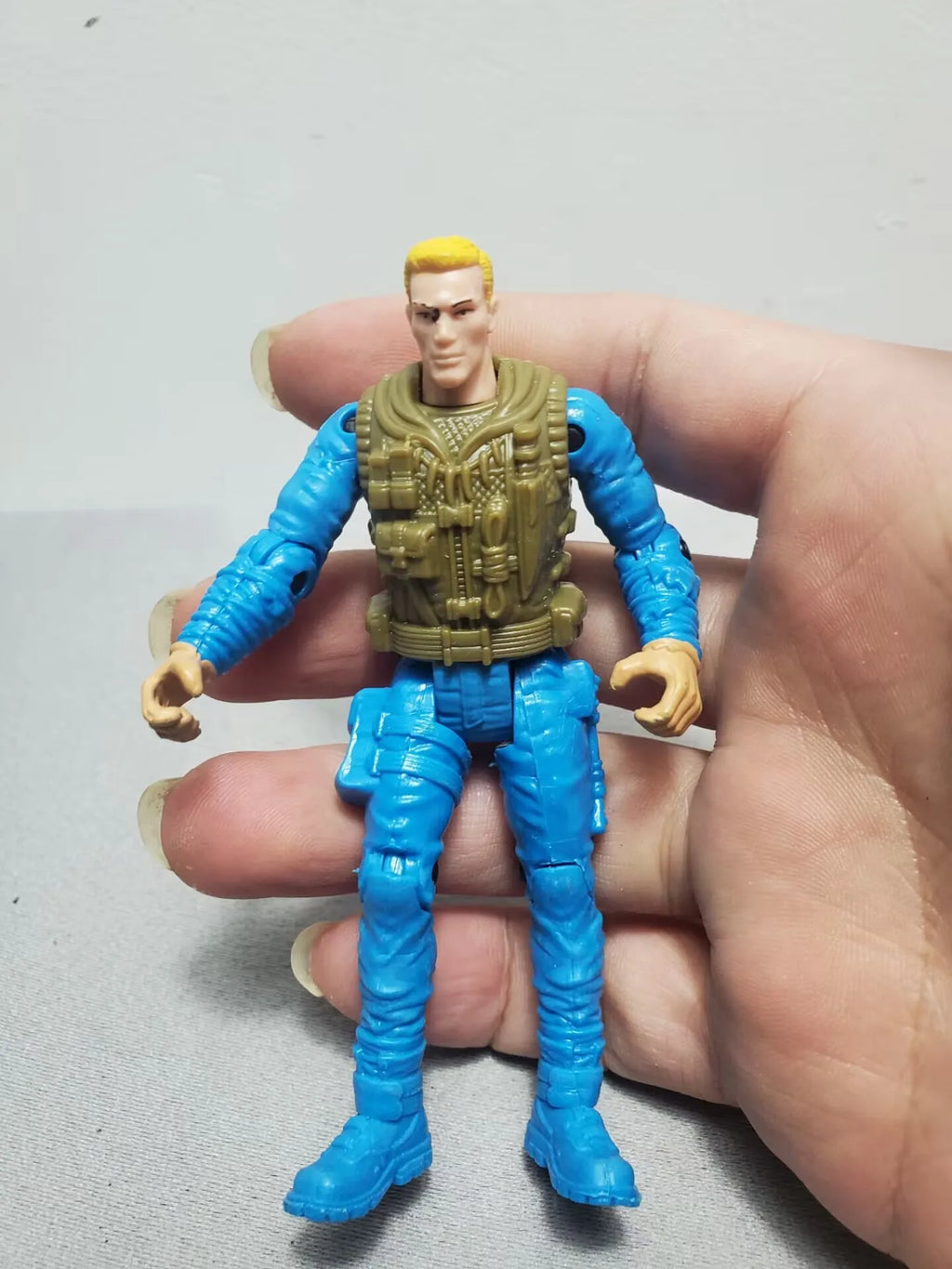 9cm 3.75" Solider Farmer Worker Military Police Action Figure Limite Collection Pirate Player Model Toy Gift for Kid Child Adult