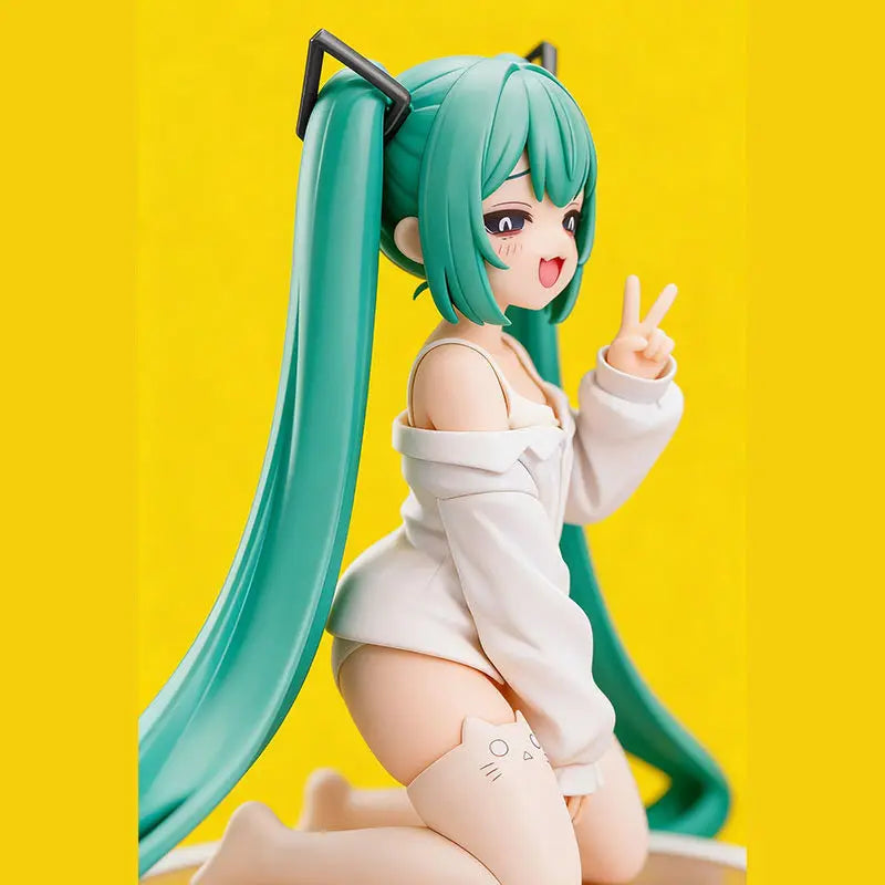 Hatsune Miku Anime Figure Gk Model Beautiful Girl White Pajama Collectible Statue Desktop Ornament For Adult Anime Collection