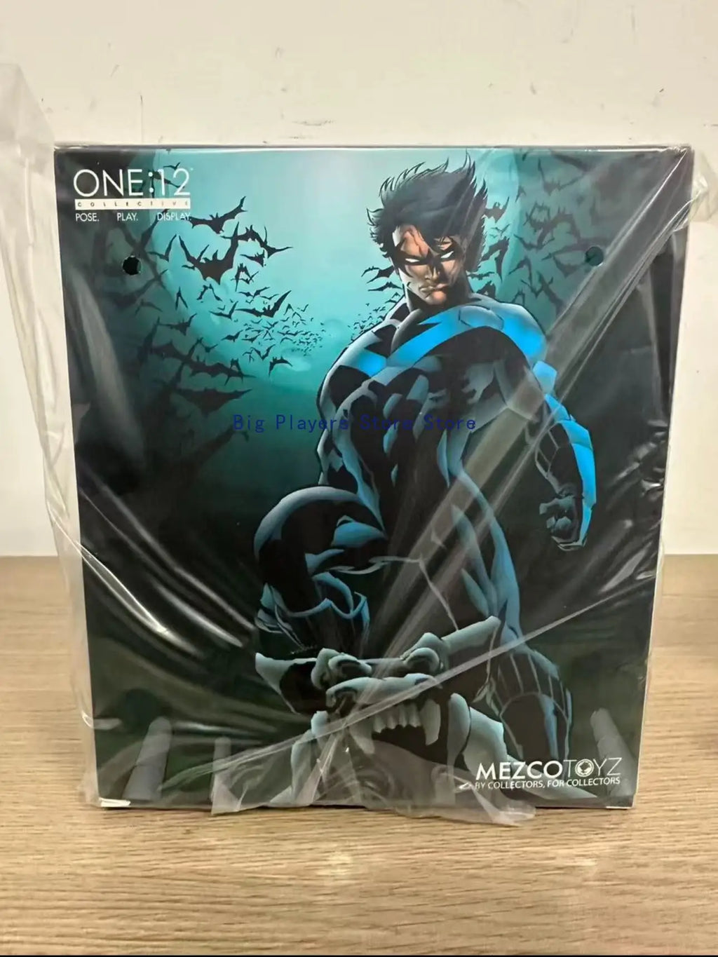 MEZCO Ant ONE:12 Batman Animation Nightwing Nightwing Action Figure