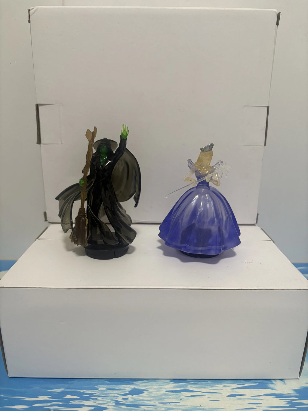 Genuine Loose Goods, Without Box Wicked Movie Merchandise Wicked The Musical Glinda Kind Princess Toy Ornament Model Figure Toys